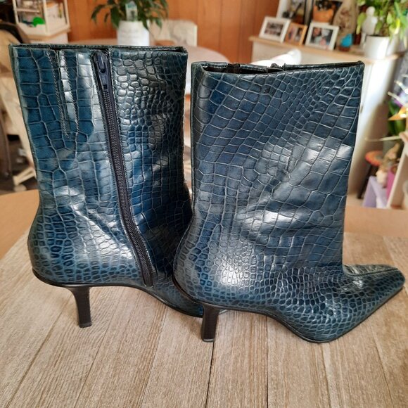 ANTONIO MELANI Miranda Croc Embossed Leather Stiletto Ankle Boot - Teal, Size 7 - Picture 4 of 16